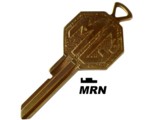 MG CRESTED BRASS MRN KEY