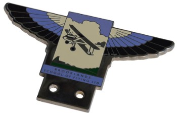 BROOKLANDS SCHOOL OF FLYING - GRILLE BADGE (BGE_BSF)