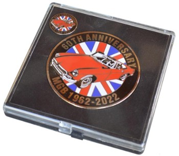 MGB 60TH ANNIVERSARY BADGE & PIN SET (BGE_MGB/60TH_SET)